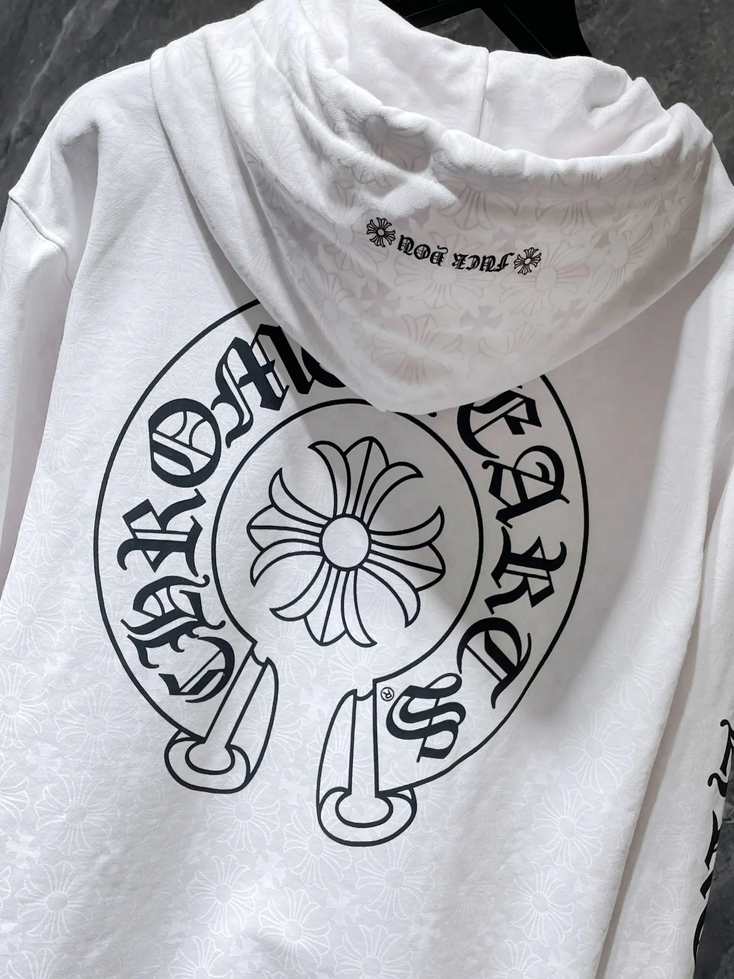 P260 Chrome Hearts High-weight, environmentally friendly and high-quality top-quality fabric Chrome dark pattern classic horseshoe zipper hoodie Imported environmentally friendly glue printing and dyeing Counter synchronization 1:1 replica version Recommended color: black white Size: S, M, L, XL